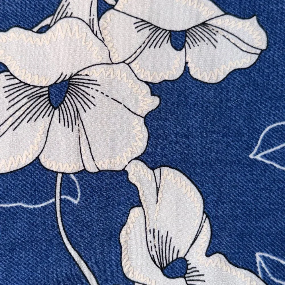 BLUE AND WHITE FLOWER TANK DRESS SHIRT - Picture 2 of 5